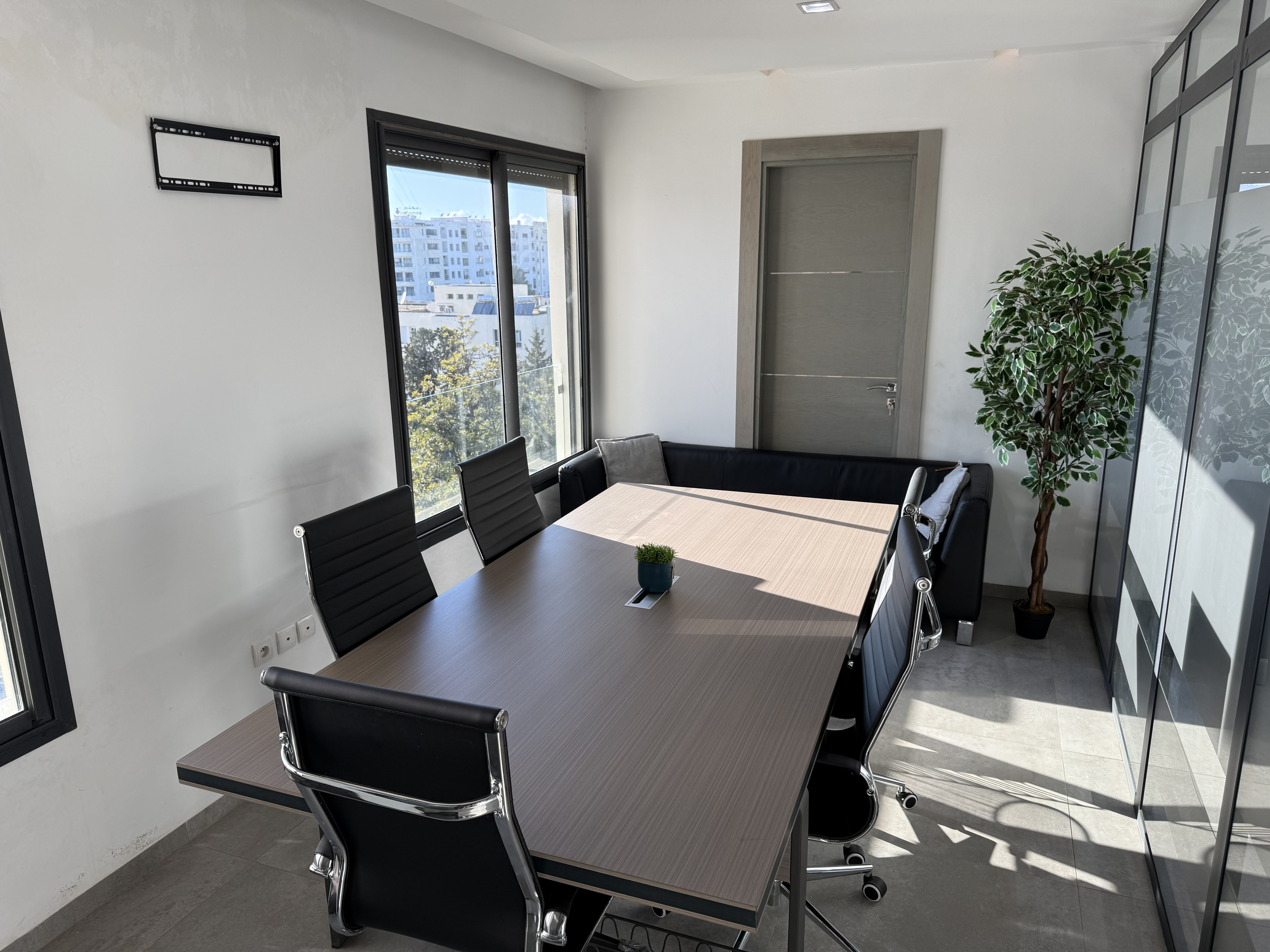 قاعة الاجتماعات